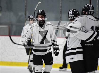 Thumbnail 1 in Northwest Catholic @ Xavier photogallery.
