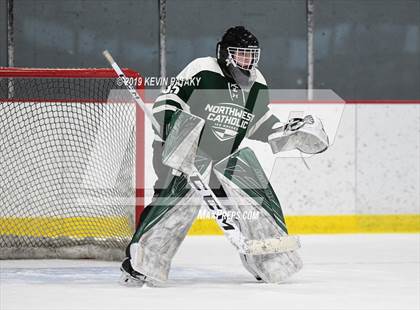 Thumbnail 2 in Northwest Catholic @ Xavier photogallery.