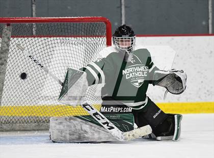 Thumbnail 2 in Northwest Catholic @ Xavier photogallery.