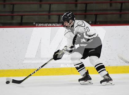 Thumbnail 1 in Northwest Catholic @ Xavier photogallery.