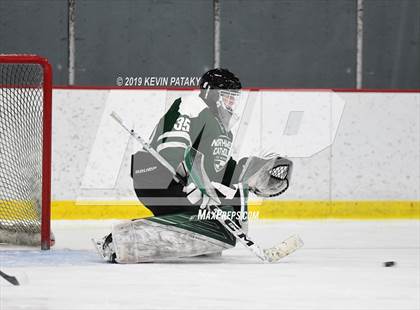 Thumbnail 2 in Northwest Catholic @ Xavier photogallery.