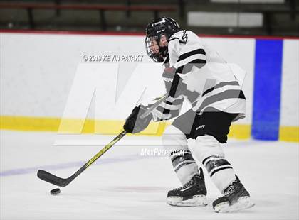 Thumbnail 1 in Northwest Catholic @ Xavier photogallery.
