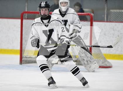 Thumbnail 3 in Northwest Catholic @ Xavier photogallery.