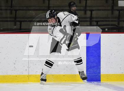 Thumbnail 3 in Northwest Catholic @ Xavier photogallery.