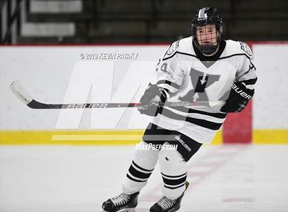 Thumbnail 2 in Northwest Catholic @ Xavier photogallery.