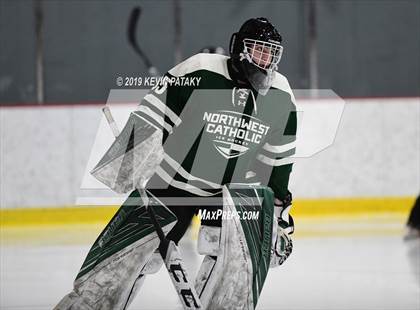 Thumbnail 2 in Northwest Catholic @ Xavier photogallery.