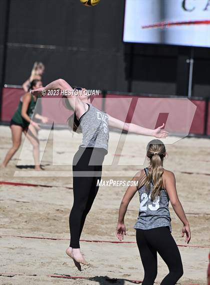 Thumbnail 3 in South vs. Capistrano Valley Christian (CIF-SS D2 Semi-Final) photogallery.
