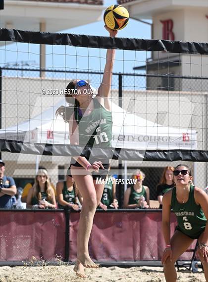 Thumbnail 1 in South vs. Capistrano Valley Christian (CIF-SS D2 Semi-Final) photogallery.