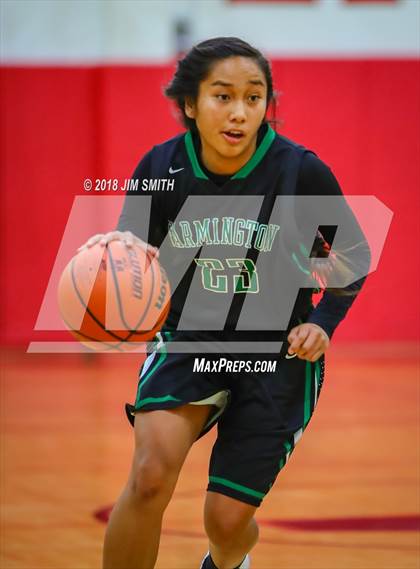 Thumbnail 3 in Farmington vs. Cleveland (Albuquerque Academy Joe Armijo Basketball Classic) photogallery.