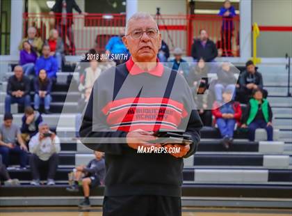 Thumbnail 2 in Farmington vs. Cleveland (Albuquerque Academy Joe Armijo Basketball Classic) photogallery.