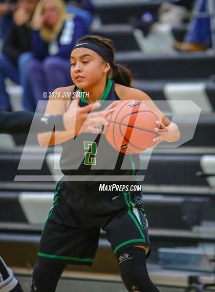 Thumbnail 2 in Farmington vs. Cleveland (Albuquerque Academy Joe Armijo Basketball Classic) photogallery.