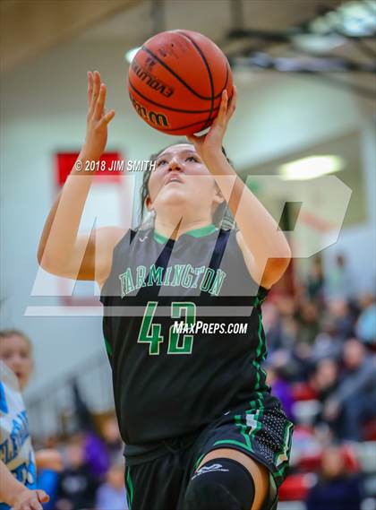 Thumbnail 1 in Farmington vs. Cleveland (Albuquerque Academy Joe Armijo Basketball Classic) photogallery.