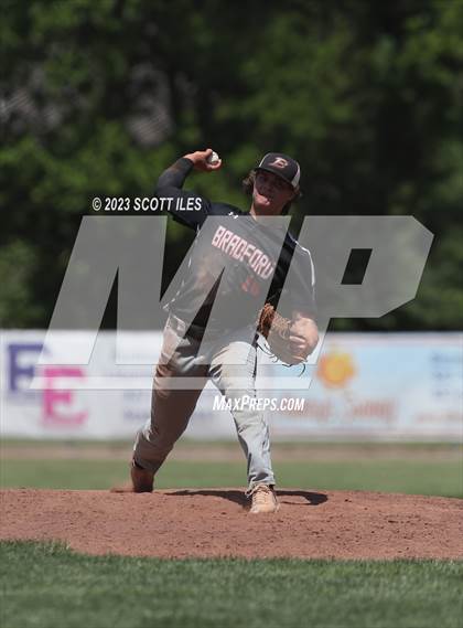 Thumbnail 2 in Southeastern Local vs. Bradford (OHSAA D4 Regional Semifinal) photogallery.