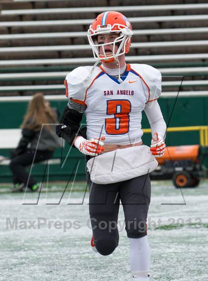 Thumbnail 2 in San Angelo Central vs. Fossil Ridge (UIL 5A D2 Area Playoff) photogallery.