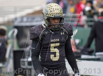 Thumbnail 2 in San Angelo Central vs. Fossil Ridge (UIL 5A D2 Area Playoff) photogallery.