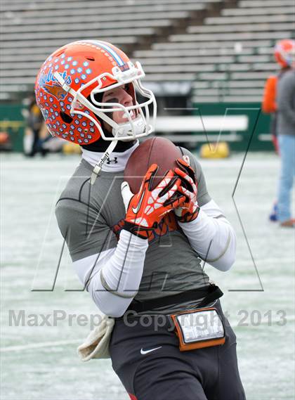 Thumbnail 2 in San Angelo Central vs. Fossil Ridge (UIL 5A D2 Area Playoff) photogallery.