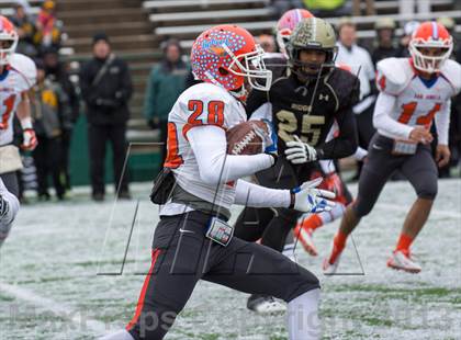 Thumbnail 3 in San Angelo Central vs. Fossil Ridge (UIL 5A D2 Area Playoff) photogallery.