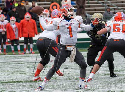 Thumbnail 1 in San Angelo Central vs. Fossil Ridge (UIL 5A D2 Area Playoff) photogallery.