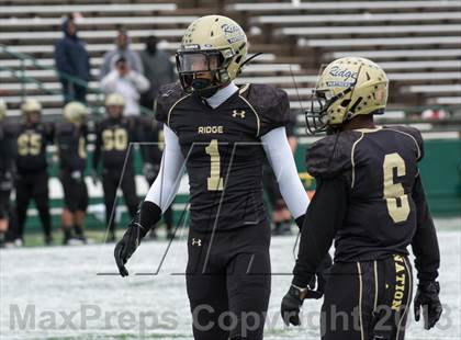 Thumbnail 3 in San Angelo Central vs. Fossil Ridge (UIL 5A D2 Area Playoff) photogallery.