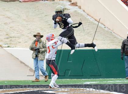 Thumbnail 1 in San Angelo Central vs. Fossil Ridge (UIL 5A D2 Area Playoff) photogallery.