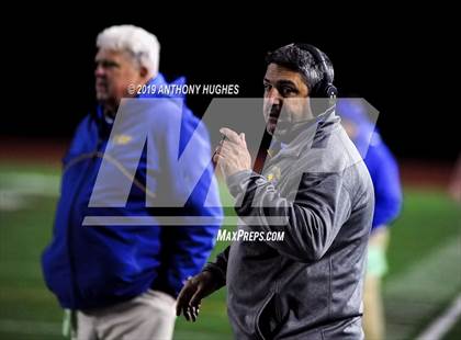 Thumbnail 1 in Chaminade vs. Kellenberg Memorial (NYCHSFL Class AA-1 Final photogallery.