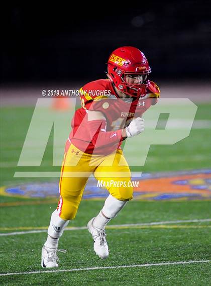 Thumbnail 2 in Chaminade vs. Kellenberg Memorial (NYCHSFL Class AA-1 Final photogallery.