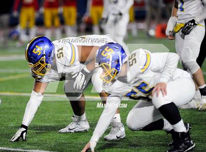 Thumbnail 2 in Chaminade vs. Kellenberg Memorial (NYCHSFL Class AA-1 Final photogallery.