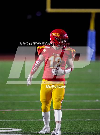 Thumbnail 1 in Chaminade vs. Kellenberg Memorial (NYCHSFL Class AA-1 Final photogallery.