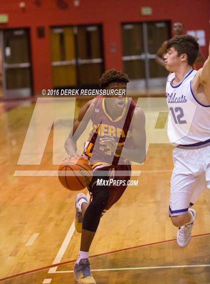 Thumbnail 2 in Sierra vs Arvada West (Fairview Festival) photogallery.