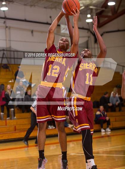 Thumbnail 2 in Sierra vs Arvada West (Fairview Festival) photogallery.