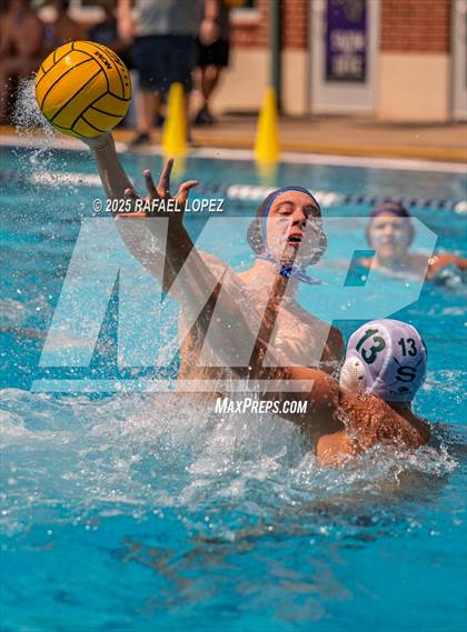 Thumbnail 3 in Brazoswood vs. Stratford photogallery.