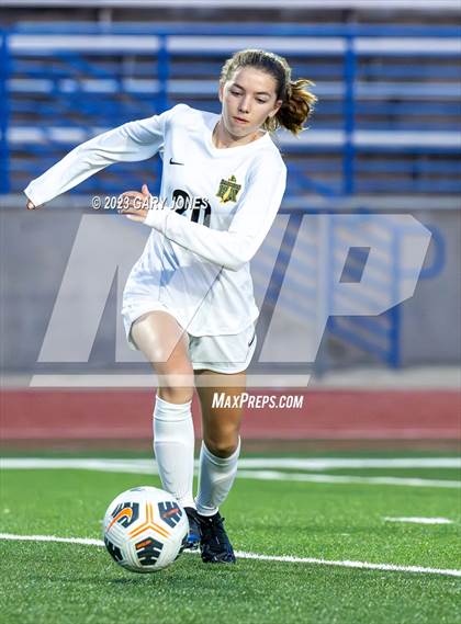 Thumbnail 1 in Rio Americano vs. Whitney photogallery.