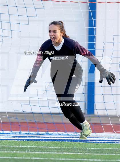 Thumbnail 2 in Rio Americano vs. Whitney photogallery.