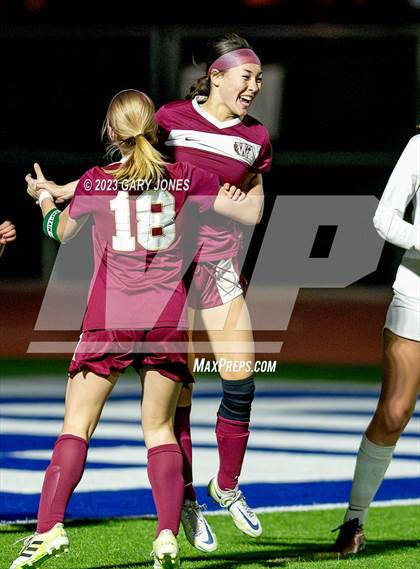 Thumbnail 3 in Rio Americano vs. Whitney photogallery.