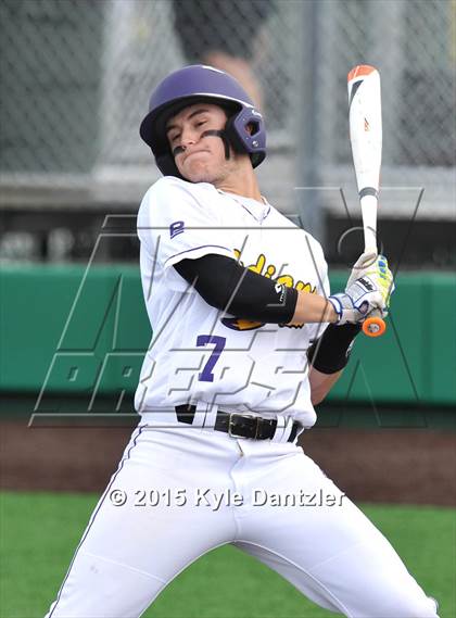 Thumbnail 1 in Sanger vs Princeton (UIL 4A Region 2 Area) photogallery.