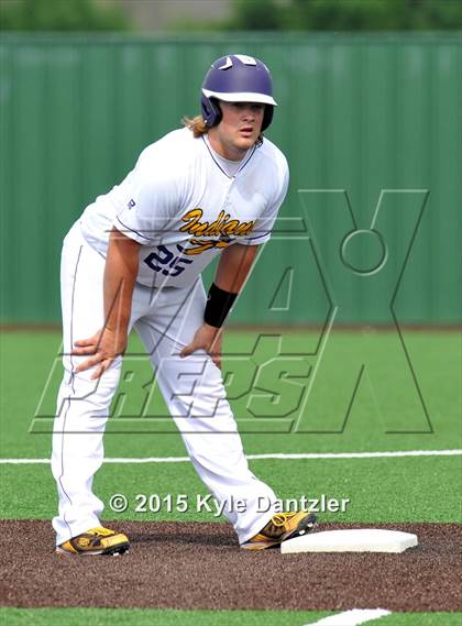 Thumbnail 1 in Sanger vs Princeton (UIL 4A Region 2 Area) photogallery.