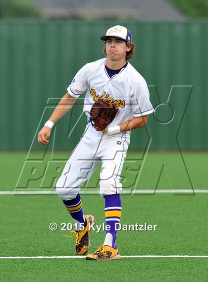 Thumbnail 1 in Sanger vs Princeton (UIL 4A Region 2 Area) photogallery.