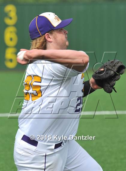 Thumbnail 3 in Sanger vs Princeton (UIL 4A Region 2 Area) photogallery.