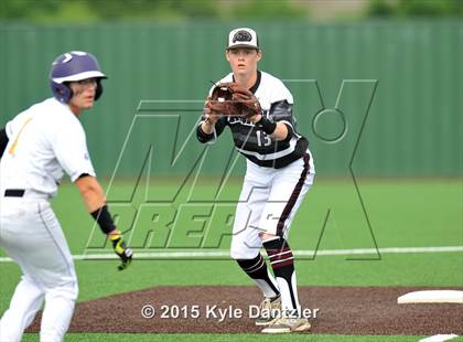 Thumbnail 3 in Sanger vs Princeton (UIL 4A Region 2 Area) photogallery.
