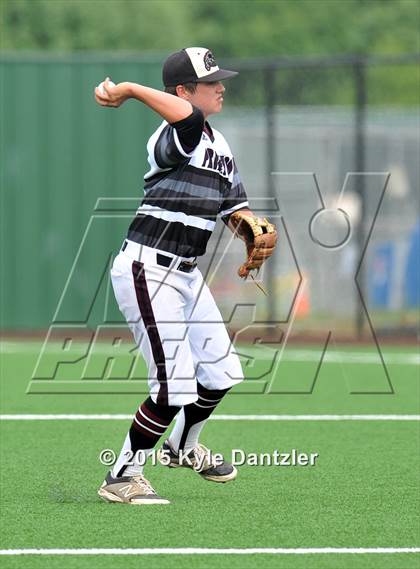 Thumbnail 1 in Sanger vs Princeton (UIL 4A Region 2 Area) photogallery.
