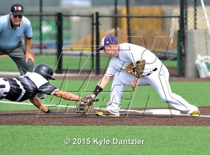 Thumbnail 2 in Sanger vs Princeton (UIL 4A Region 2 Area) photogallery.