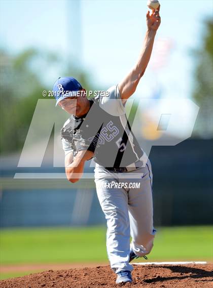 Thumbnail 2 in Bourgeois @ Thibodaux photogallery.