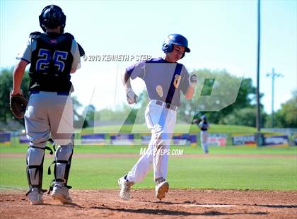 Thumbnail 1 in Bourgeois @ Thibodaux photogallery.
