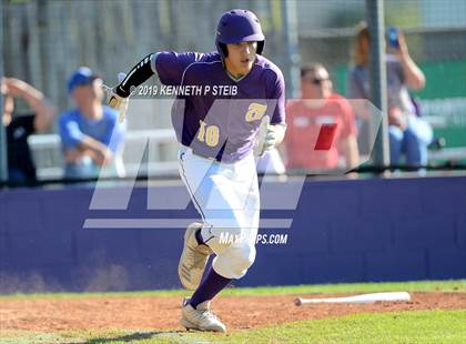 Thumbnail 3 in Bourgeois @ Thibodaux photogallery.