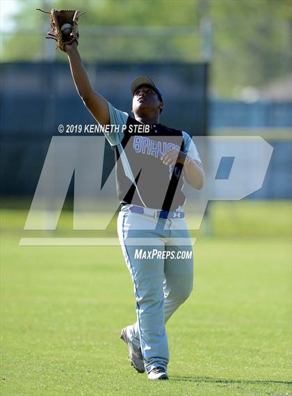 Thumbnail 3 in Bourgeois @ Thibodaux photogallery.