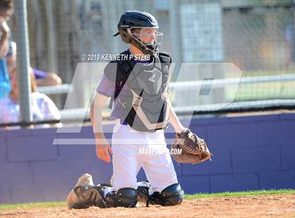 Thumbnail 2 in Bourgeois @ Thibodaux photogallery.