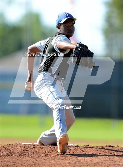 Thumbnail 3 in Bourgeois @ Thibodaux photogallery.