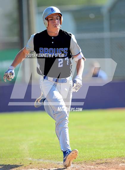 Thumbnail 2 in Bourgeois @ Thibodaux photogallery.