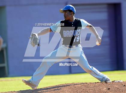 Thumbnail 2 in Bourgeois @ Thibodaux photogallery.