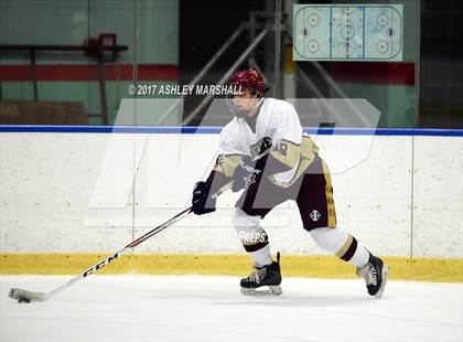 Thumbnail 2 in Iona Prep @ Monsignor Farrell photogallery.